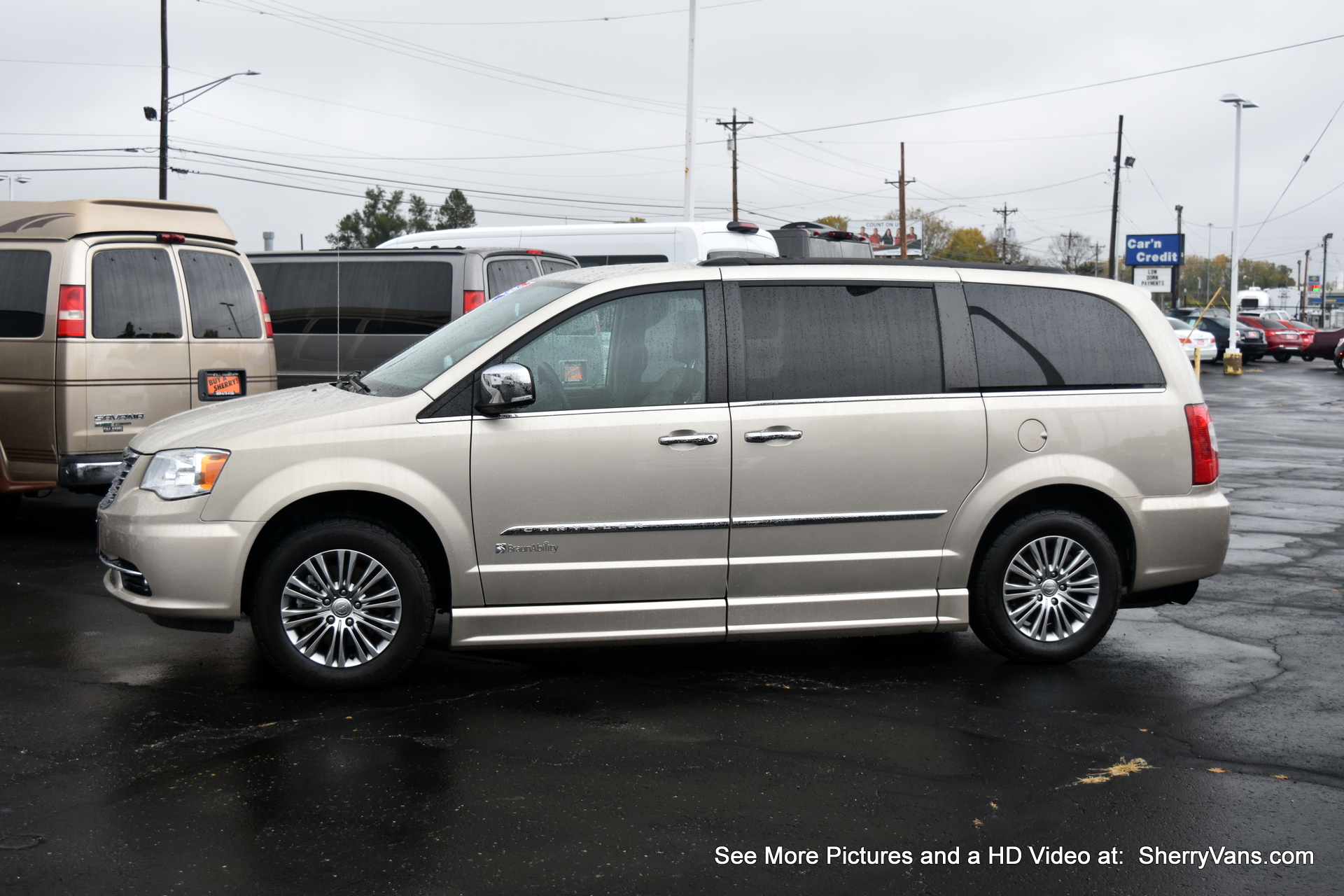 2014 Chrysler Town & Country BraunAbility Mobility CP16388T