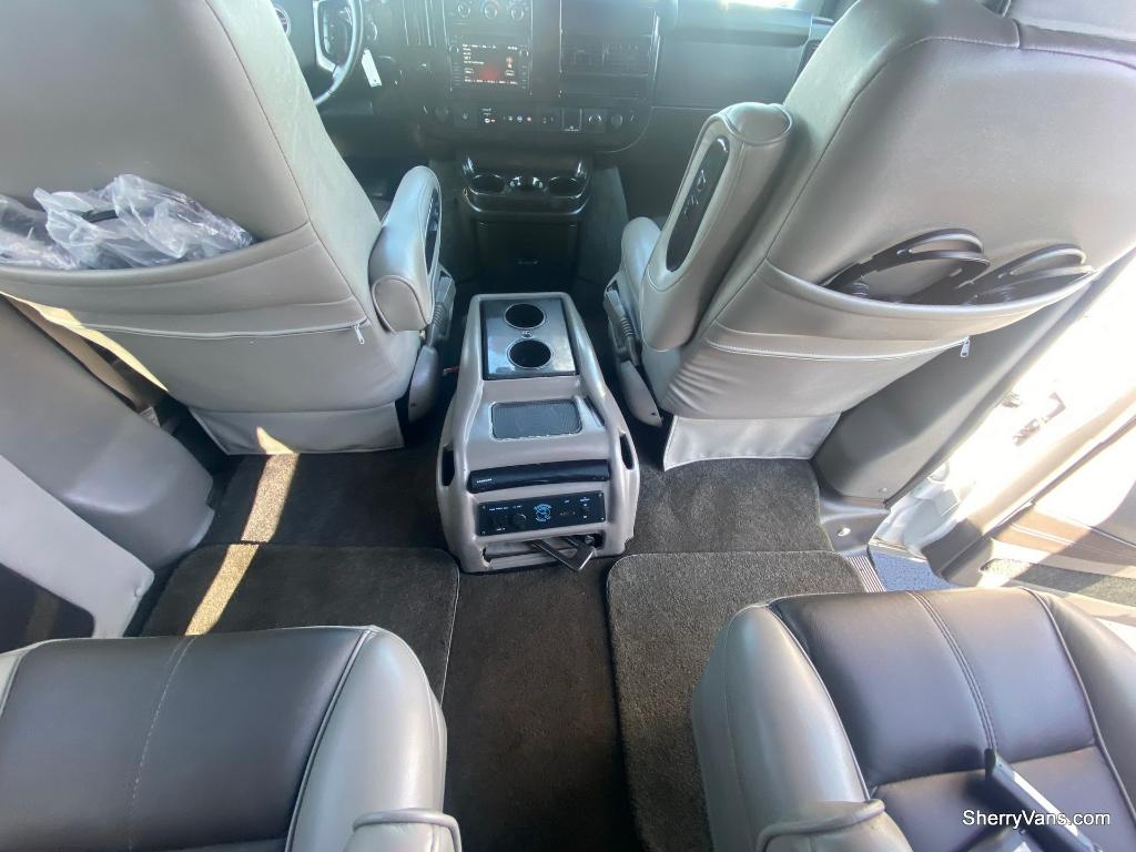 2019 GMC Conversion Van Explorer Vans 9 Passenger CP16831T