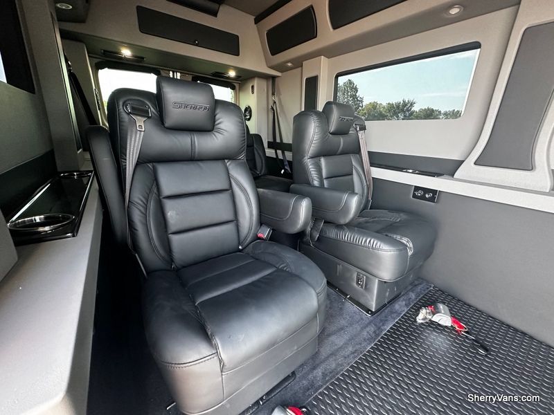 2023 Ram Conversion Van – Sherrod Vans Side-entry Mobility 